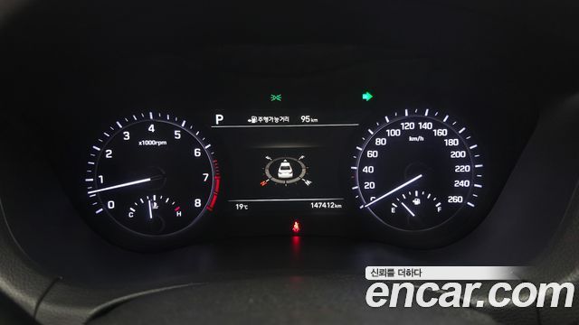 Genesis G80 2019 — photo 11