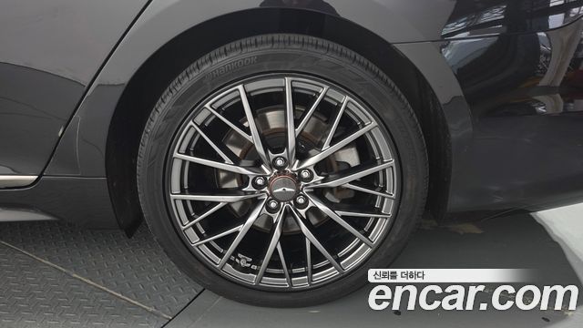 Genesis G80 2019 — photo 7
