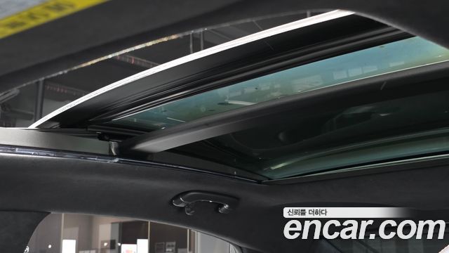 Genesis G80 2019 — photo 27