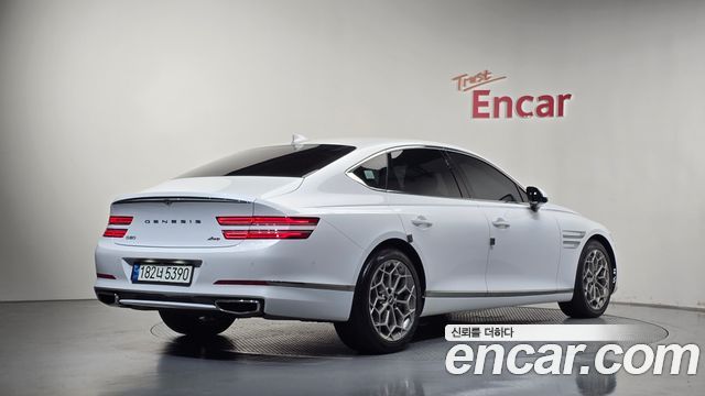 Genesis G80 2022 — photo 2