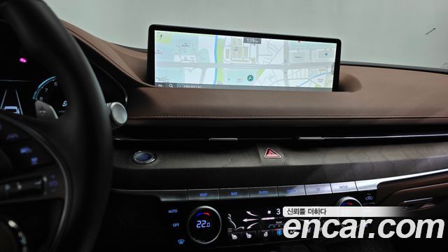 Genesis G80 2022 — photo 18