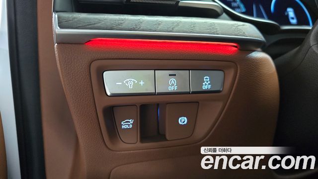 Genesis G80 2022 — photo 25