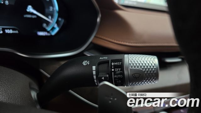 Genesis G80 2022 — photo 26