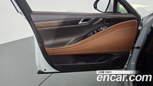 Genesis G80 2022 — photo 14