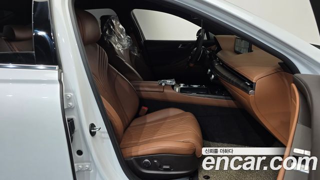 Genesis G80 2022 — photo 16