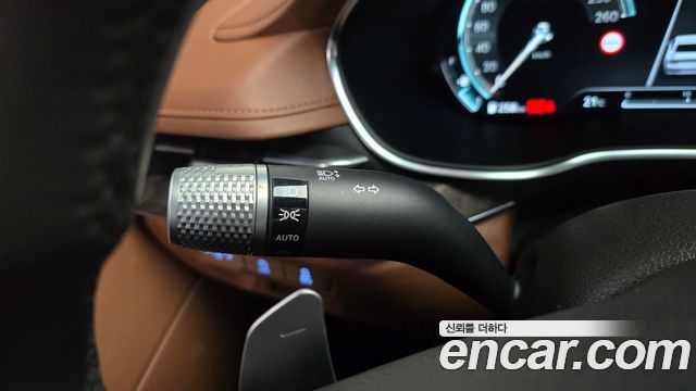 Genesis G80 2022 — photo 27