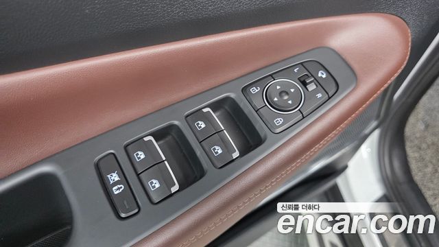 Hyundai Santafe 2020 — photo 18
