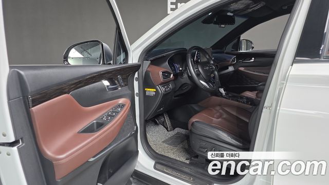 Hyundai Santafe 2020 — photo 16