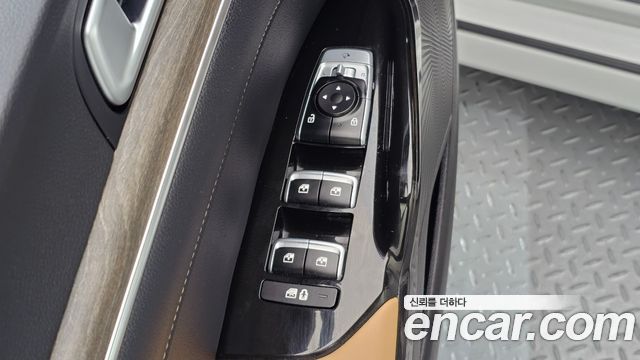 Kia K5 2023 — photo 23