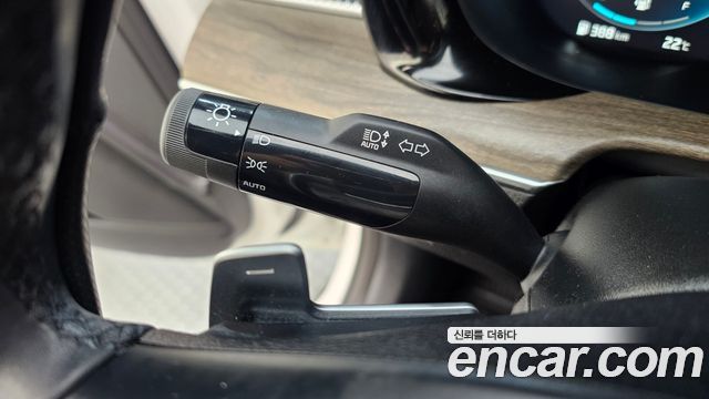 Kia K5 2023 — photo 24