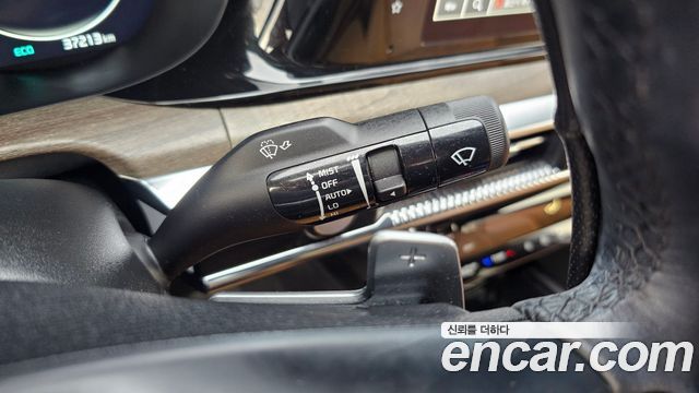 Kia K5 2023 — photo 25