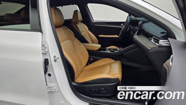 Kia K5 2023 — photo 16