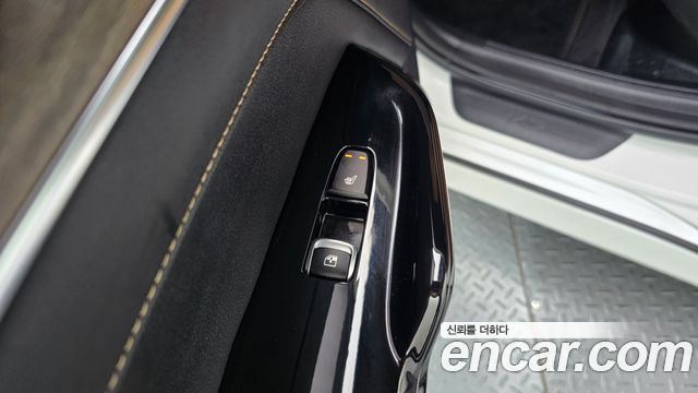 Kia K5 2023 — photo 27