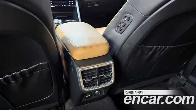 Kia K5 2023 — photo 28