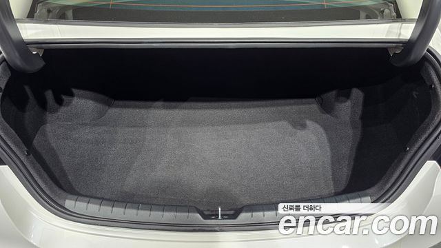 Kia K5 2023 — photo 29