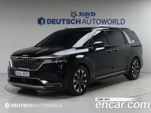 Kia Canival 2023 — photo 1