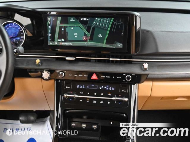 Kia Canival 2023 — photo 14