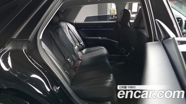 Hyundai Grandeur 2023 — photo 18