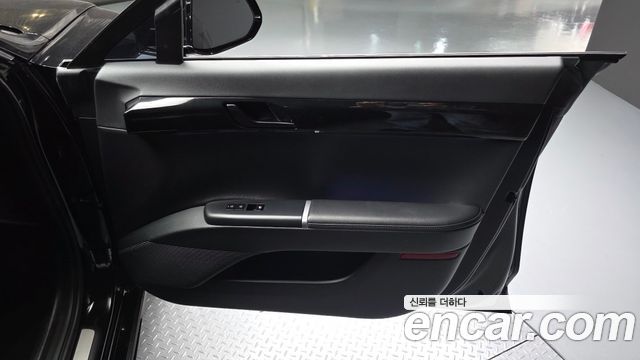 Hyundai Grandeur 2023 — photo 14