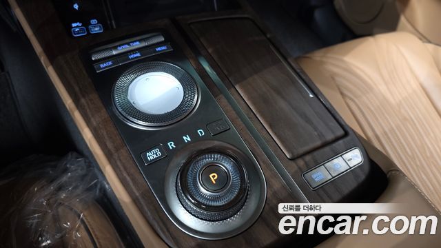 Genesis G80 2022 — photo 12