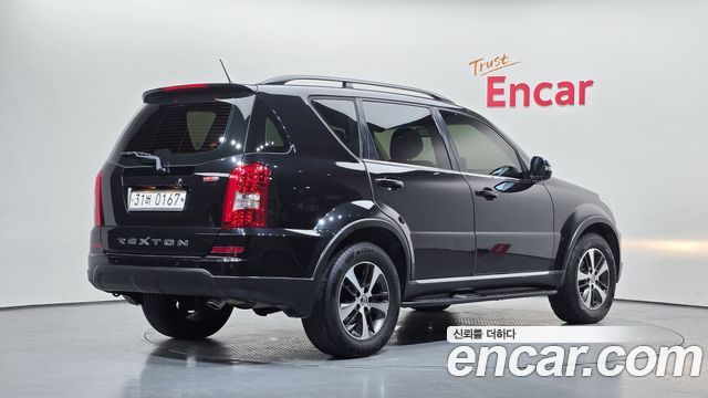 KG Mobility Rexton 2016 — photo 2