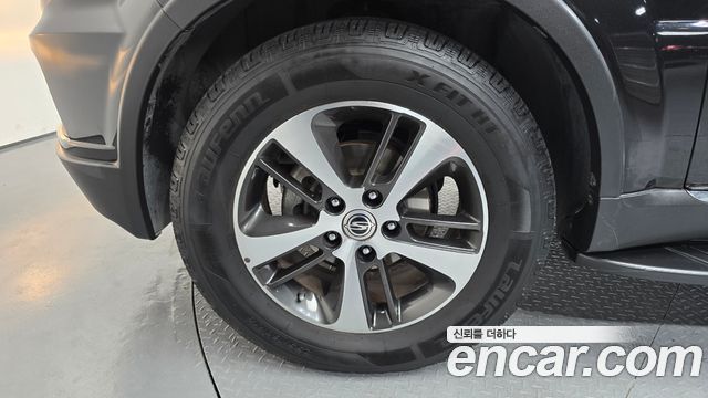 KG Mobility Rexton 2016 — photo 5