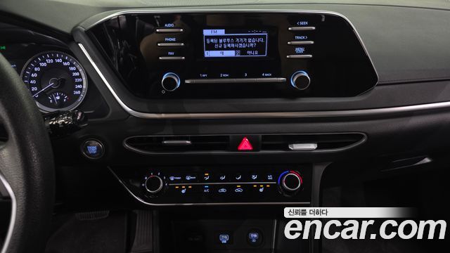 Hyundai Sonata 2021 — photo 14