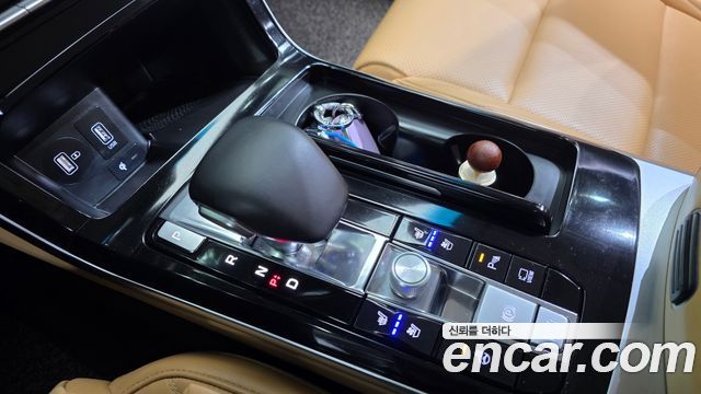 Kia K7 2021 — photo 9