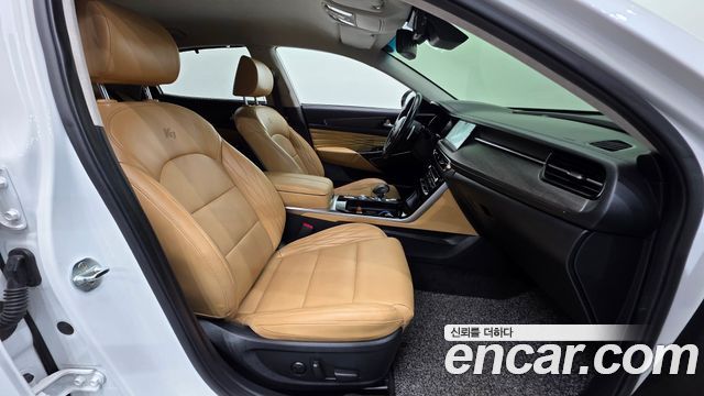 Kia K7 2021 — photo 10