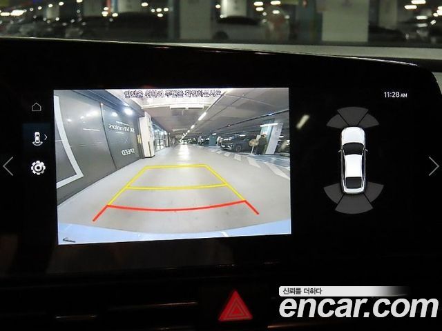 Hyundai AVANTE 2022 — photo 15