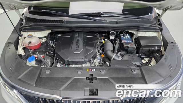 Kia Canival 2021 — photo 6