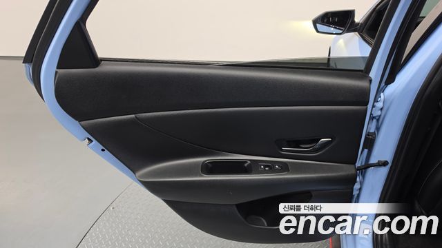 Hyundai AVANTE 2023 — photo 15