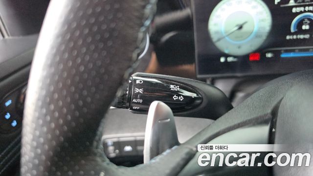 Hyundai AVANTE 2023 — photo 28