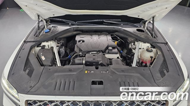 Genesis GV70 2023 — photo 6