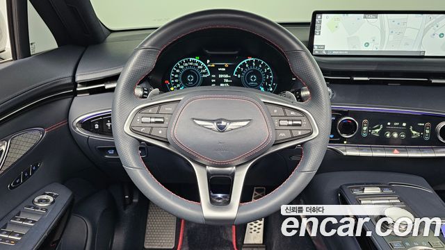 Genesis GV70 2023 — photo 19