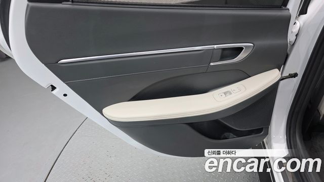 Hyundai Sonata 2020 — photo 15