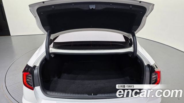Hyundai Sonata 2020 — photo 35