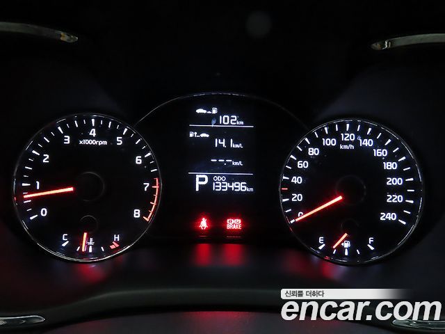Kia K3 2015 — photo 8