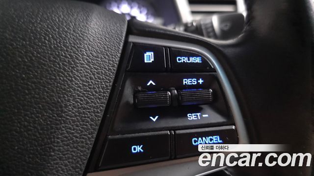 Hyundai AVANTE 2018 — photo 24