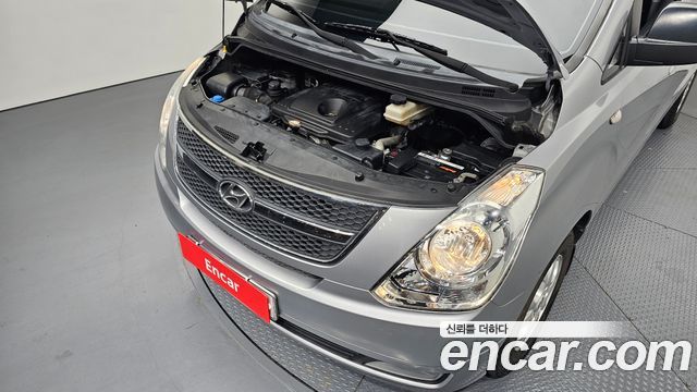 Hyundai Starex 2011 — photo 6