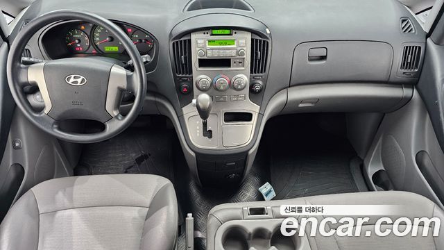 Hyundai Starex 2011 — photo 7