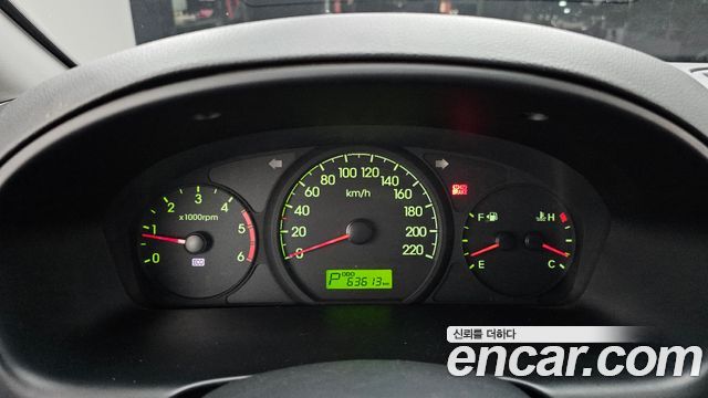 Hyundai Starex 2011 — photo 8