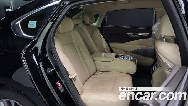 Kia K9 2022 — photo 17