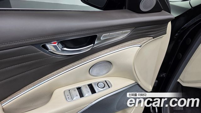 Kia K9 2022 — photo 26