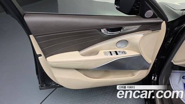 Kia K9 2022 — photo 14