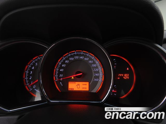 Nissan Murano 2011 — photo 8