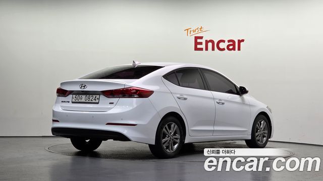 Hyundai AVANTE 2016 — photo 2