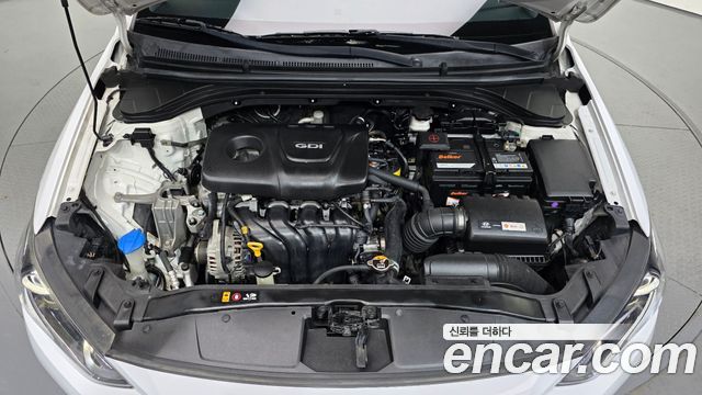 Hyundai AVANTE 2016 — photo 6
