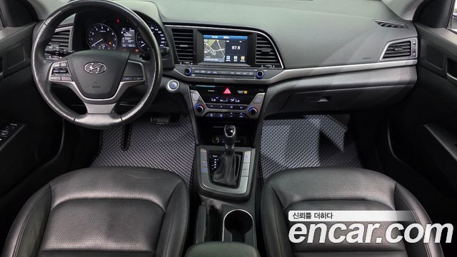 Hyundai AVANTE 2016 — photo 7