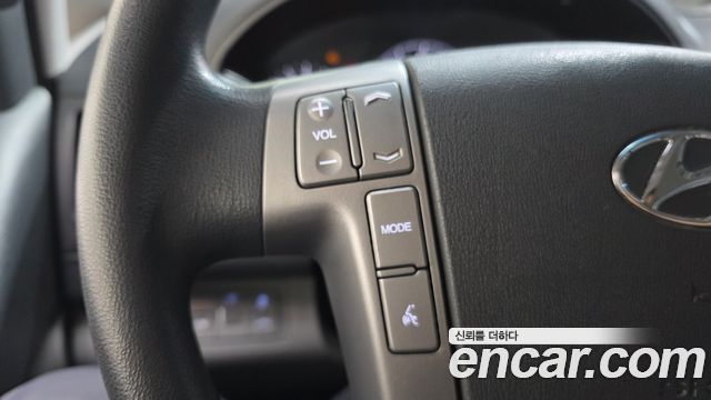 Hyundai Starex 2021 — photo 21